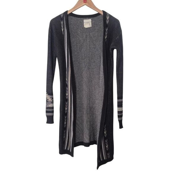 Designers Closet by Billabong Grey Black Aztec Print Long Cardigan Size Small - Picture 2 of 3